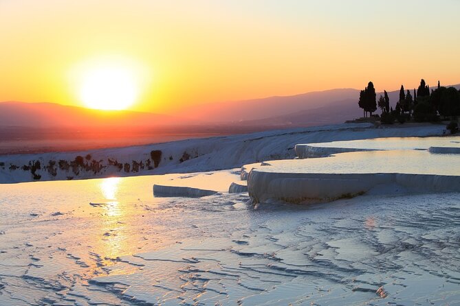 Pamukkale&Hierapolis Tour With Lunch From Antalya - Getting from Antalya: pickup coordination and the road hours