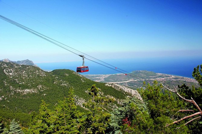 Paragliding on Tahtali mountain from Antalya - Above the coast: what you can look down at before and during flight