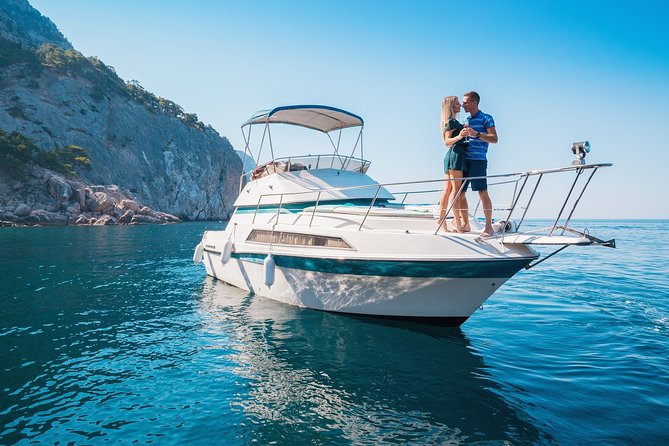 Private Luxury Yacht Tour with Lunch and Drinks - A private yacht from Antalya is more than a boat ride