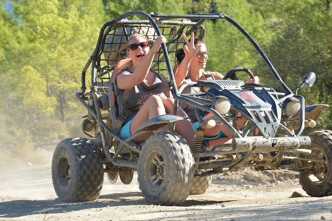 Rafting-Buggy-Zipline Tour with lunch - Lunch by the river, plus the locker that saves your day