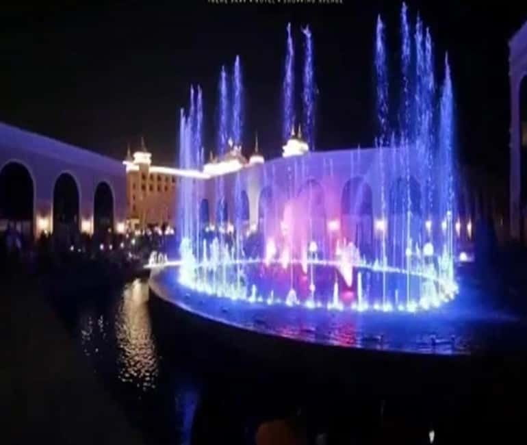 Side: Night Shows at The Land Of Legends with Transfer - Arrival at the park: how to use your time after you enter