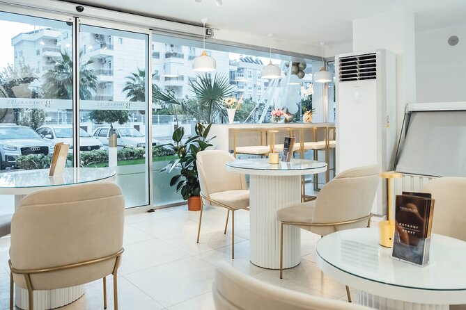 Spa and Skin Care Experience with Massage and Drink in Antalya - The mini facial with aqua peeling: short, focused skincare